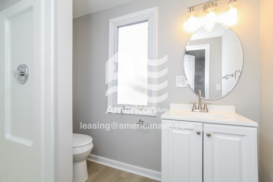 Building Photo - 211#1 East Southern Avenue, 41015; #724645 - 724645