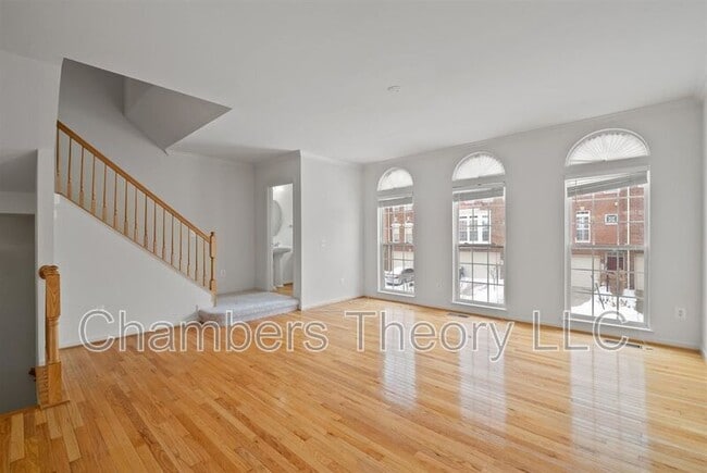 Building Photo - 8453 Kirby Lionsdale Dr