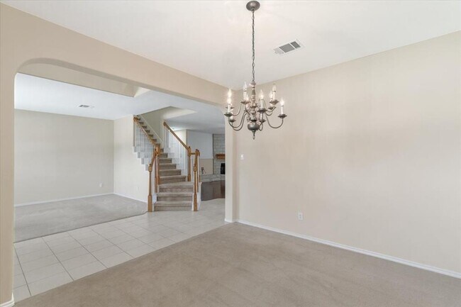 Building Photo - 207 Colby Ln