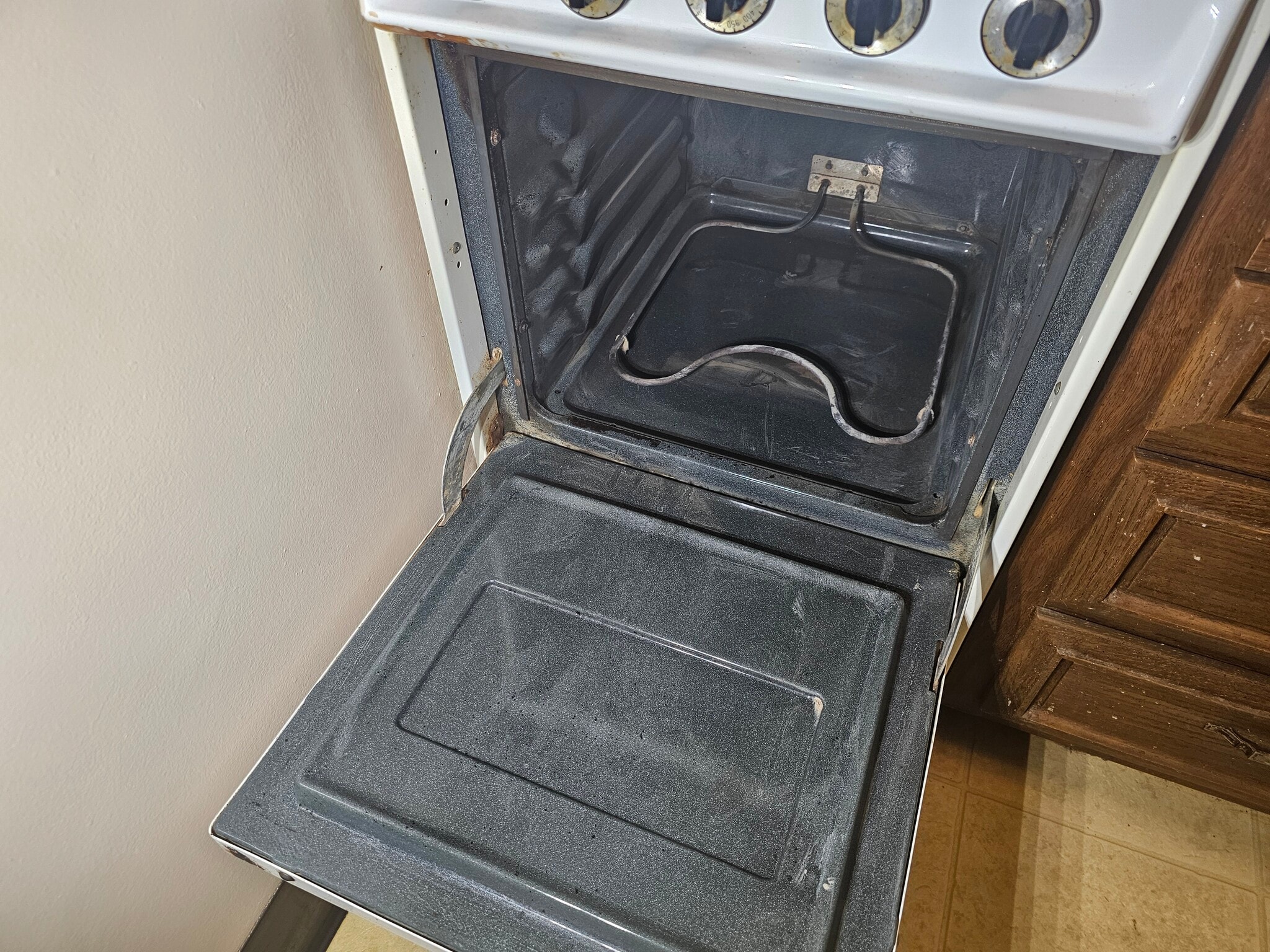 Building Photo - 401 N East St