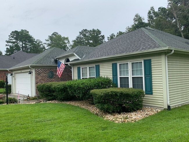 Building Photo - Three Bedroom, 2 Bath Home in Longs. Available Soon! Carolina Room, Enclosed Patio, Two Car Garag...
