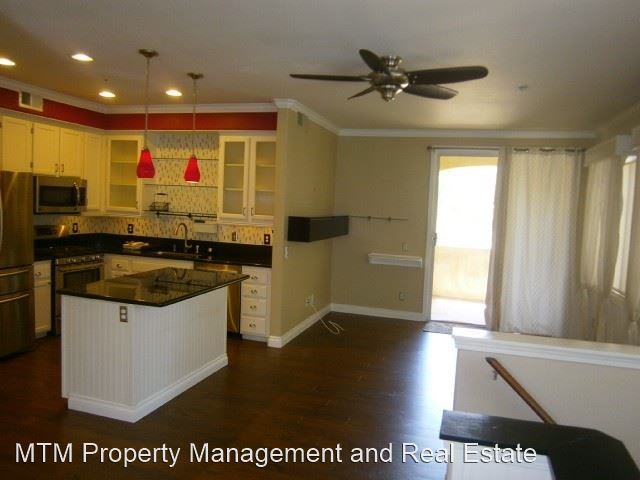 Building Photo - 2 br, 2 bath House - 3231 Dehesa Rd #35
