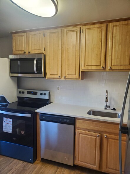 Mini Upgraded Kitchen - Metropolitan Marlton