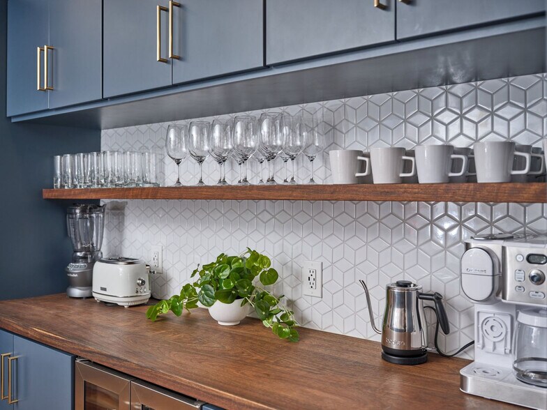 Building Photo - 9 Arnett Ave