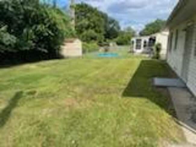 Building Photo - 3BR/1BA in Indian Trail area