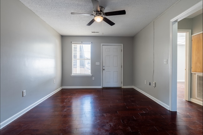 Building Photo - Set the Tone At Tonyota Court!