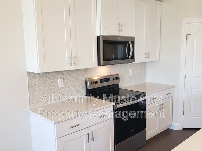 Building Photo - 1608 Espy Aly