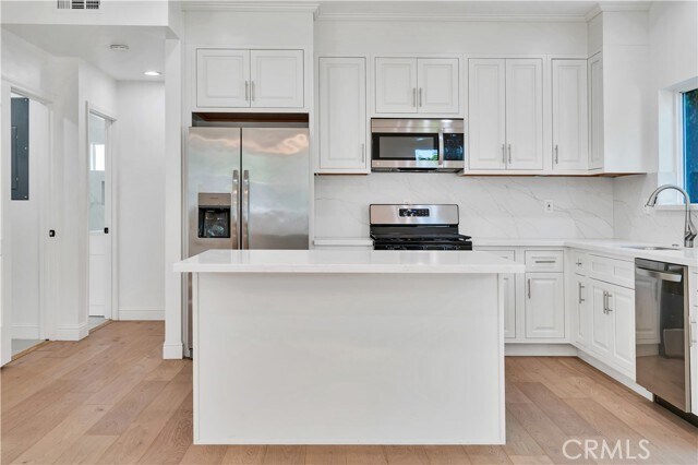 Building Photo - 11338 Barman Ave