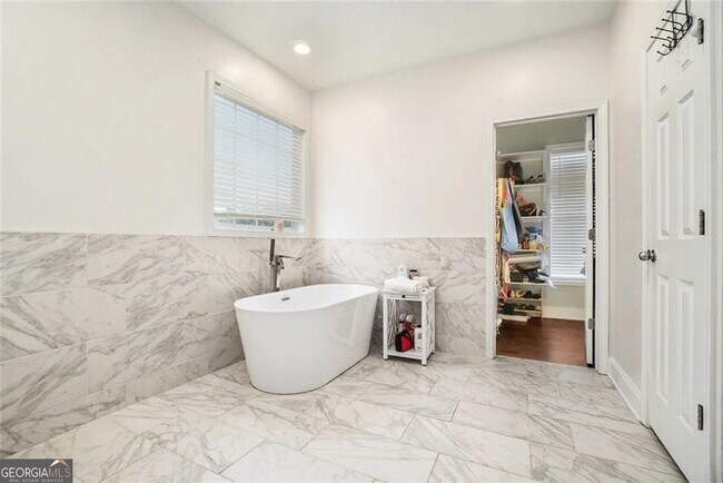 Building Photo - 2798 Glenlocke Cir NW