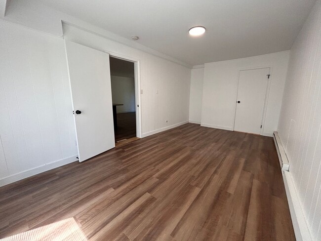 Building Photo - 3357 S Flamingo Way