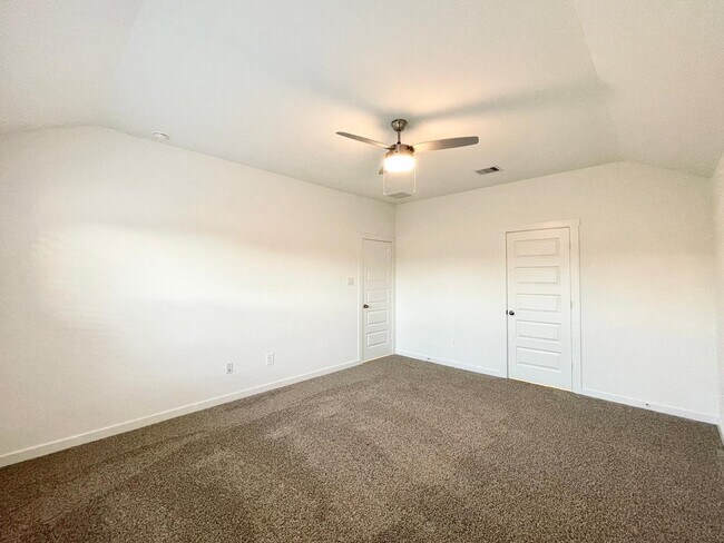 Building Photo - 30007 Foxtail Pne Ct