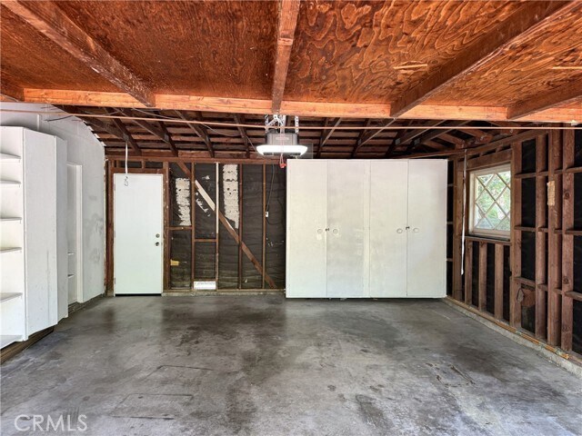 Building Photo - 28845 Briarhurst Dr