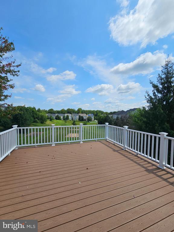 Building Photo - 23161 Timber Creek Ln