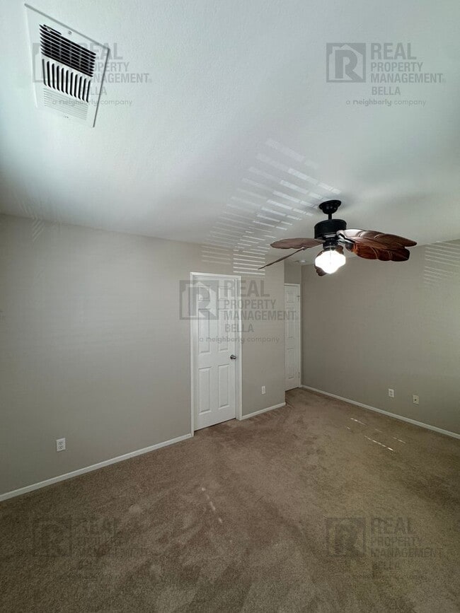 Building Photo - Gorgeous Murrieta Home with Main Floor Bedroom and Bathroom