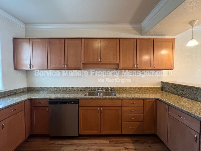 Building Photo - 1020 N Hayne St