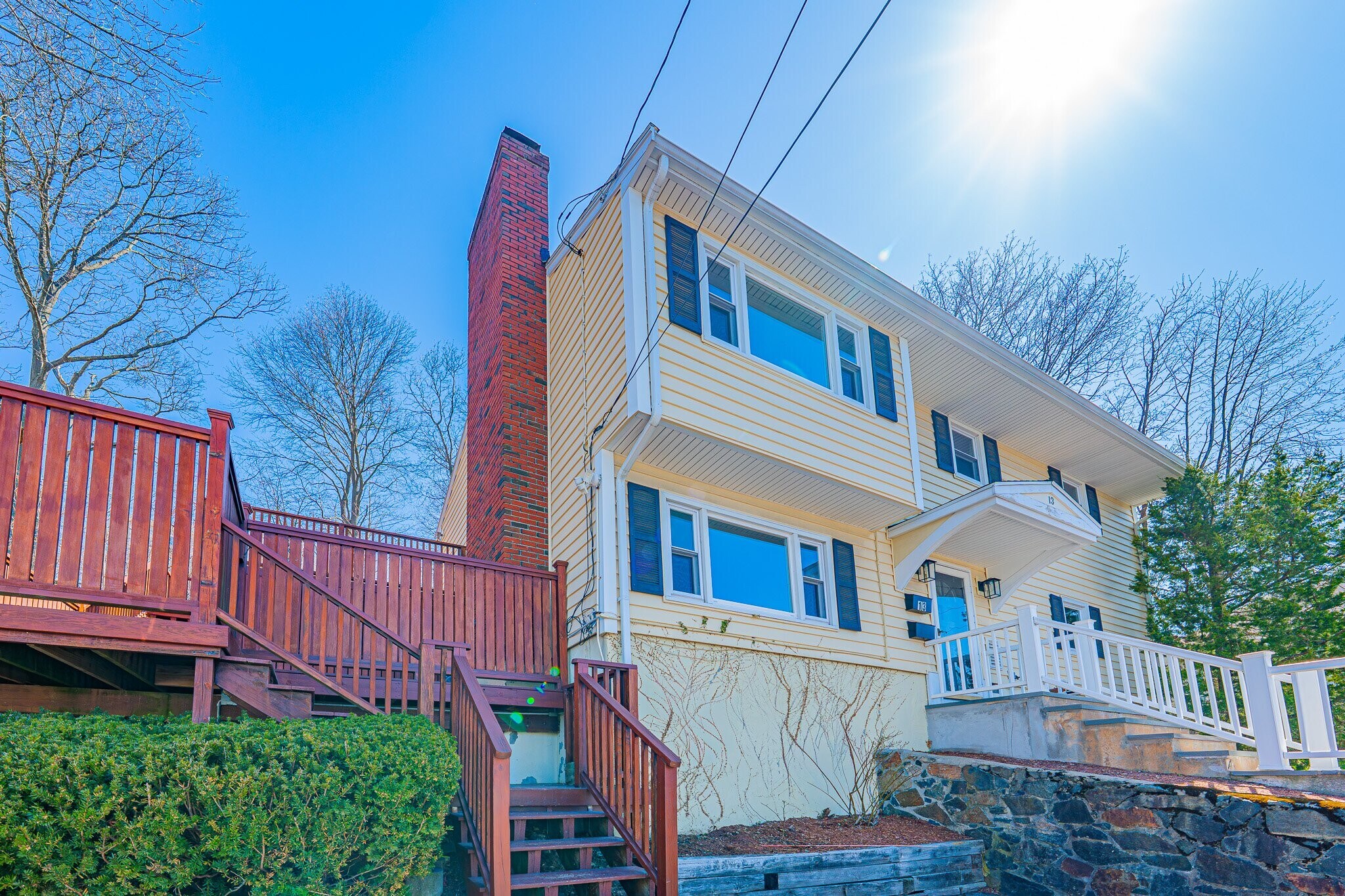 Building Photo - 13 Buena Vista St