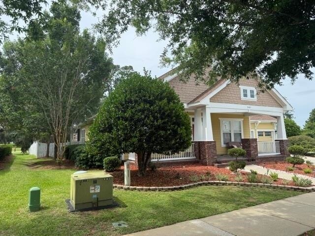Building Photo - 2401 Goldenrod Wy