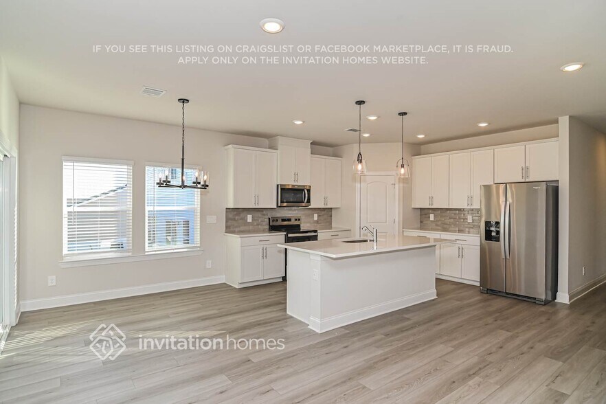 Building Photo - 1255 Bluffton Cir