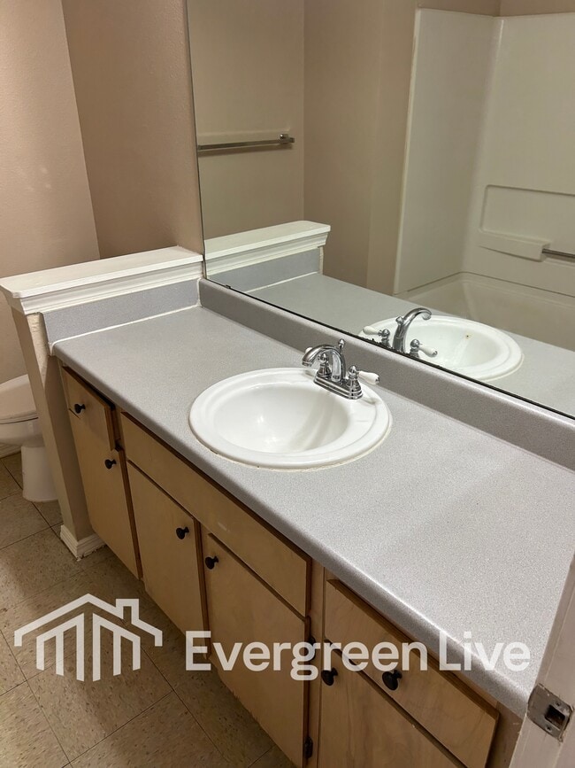 Building Photo - 64 Boreal Ct