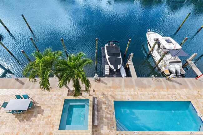 Building Photo - 45 Hendricks Isle