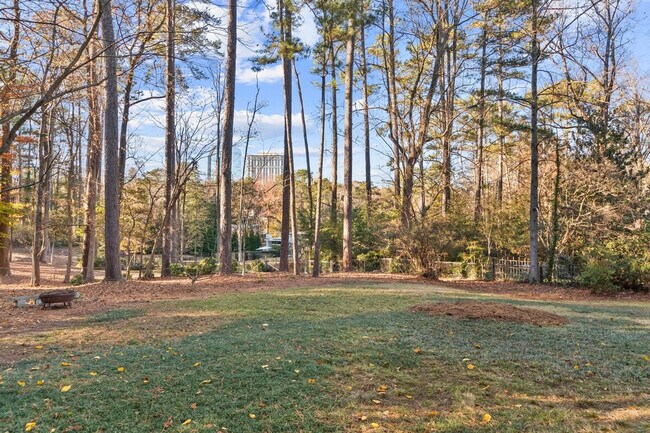 Building Photo - 3200 W Roxboro Rd NE