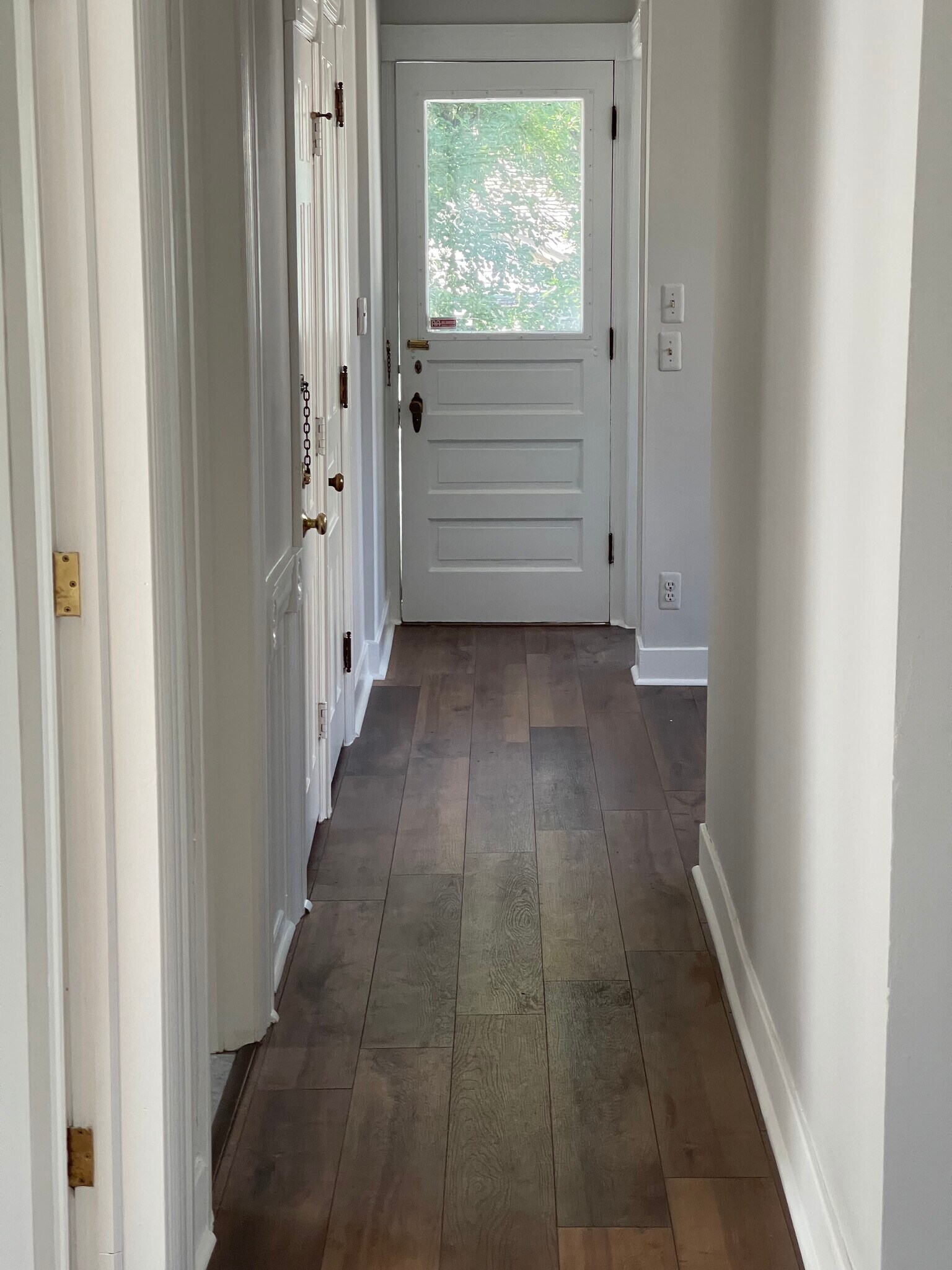 Unit #1 - Hallway - 311 N Ingalls St