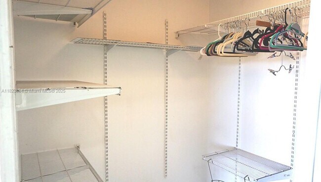Building Photo - 1705 San Remo Cir