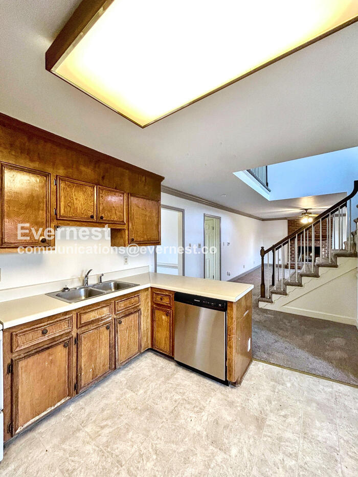 Building Photo - 12519 Mt Blanco Ct