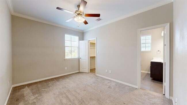 Building Photo - 2027 Harvey Mitchell Pkwy S