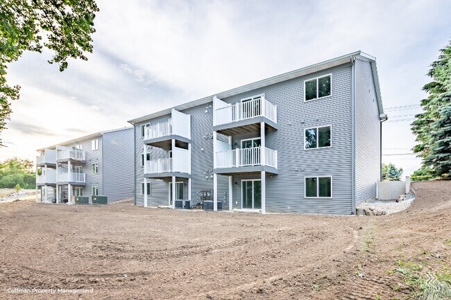 Building Photo - 1146-1148 4 Mile Rd NW
