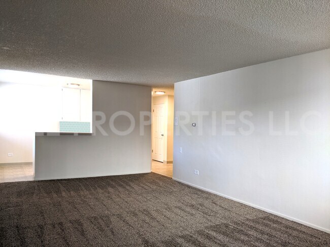 Building Photo - 1200 Emerson St