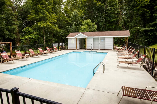 Building Photo - 33 Canteberi Ct