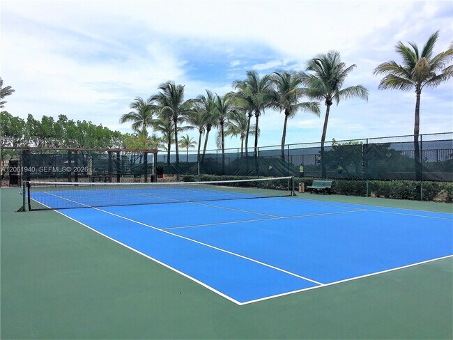 Building Photo - 2080 S Ocean Dr