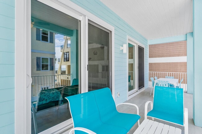 Building Photo - 19914 Gulf Blvd