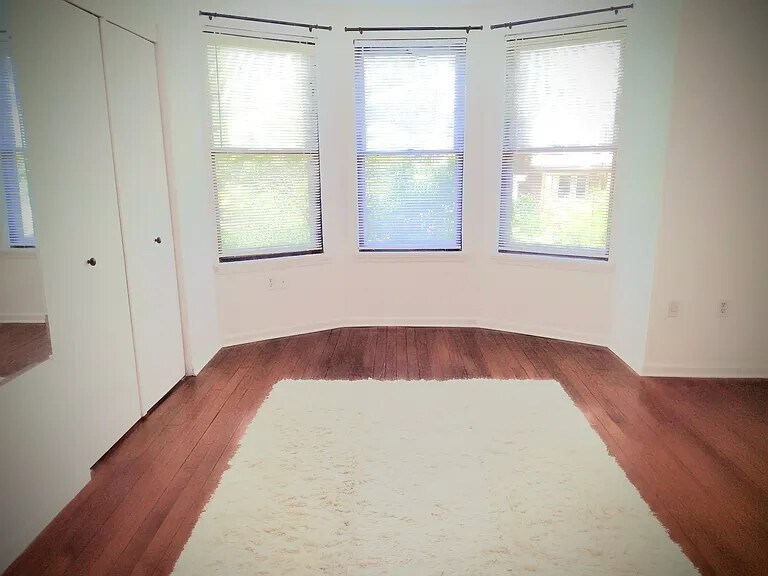 Building Photo - 1307 N Clayton St