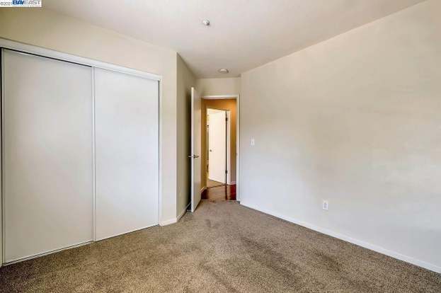 Building Photo - 509 Saddleback Cir
