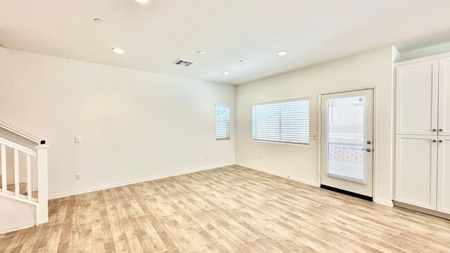Building Photo - Beautiful Newer Construction Two-Story Home in Bonsall, Minutes to Everything!