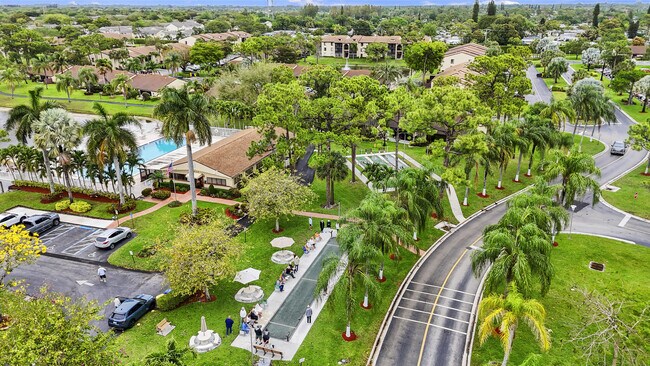 Building Photo - 629 Sea Pine Way