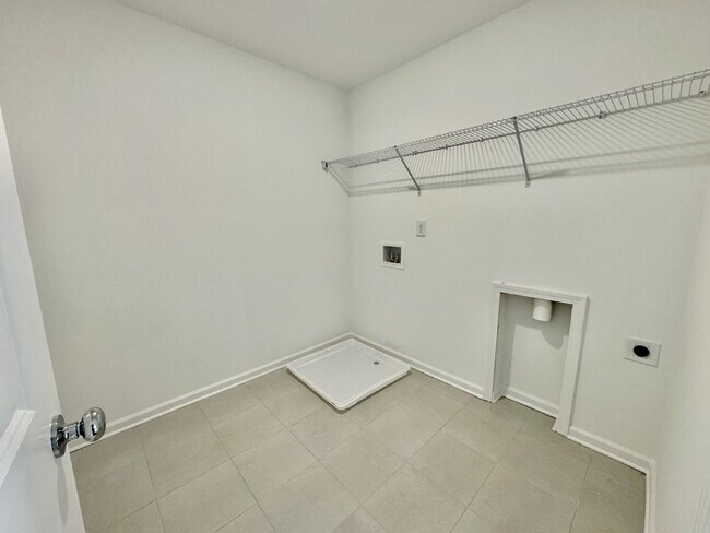 Building Photo - Be the First to Live in This Beautiful 5 B...