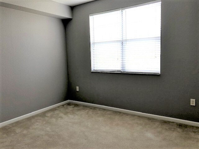 Building Photo - 12975 Positano Cir