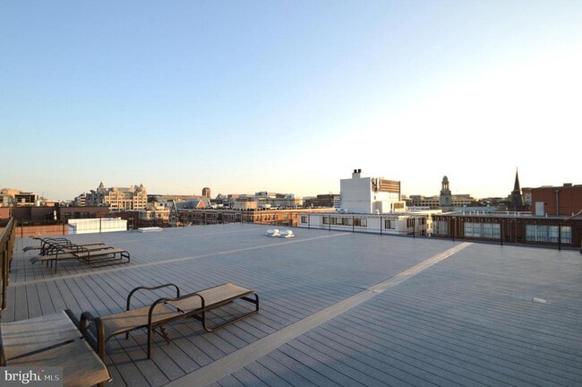 Building Photo - 1245 13th St NW