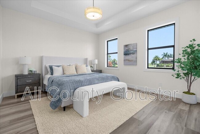 Building Photo - 1173 Rotonda Cir