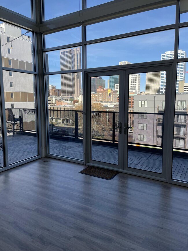 Building Photo - 199 S 5th St