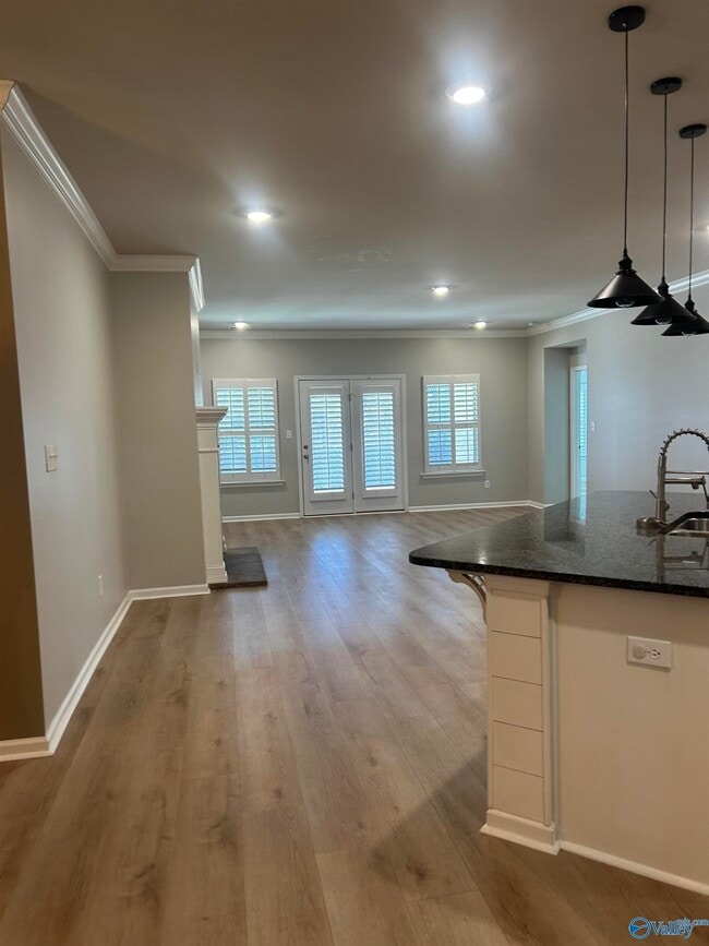 Building Photo - 6525 Moon Crest Ln NW