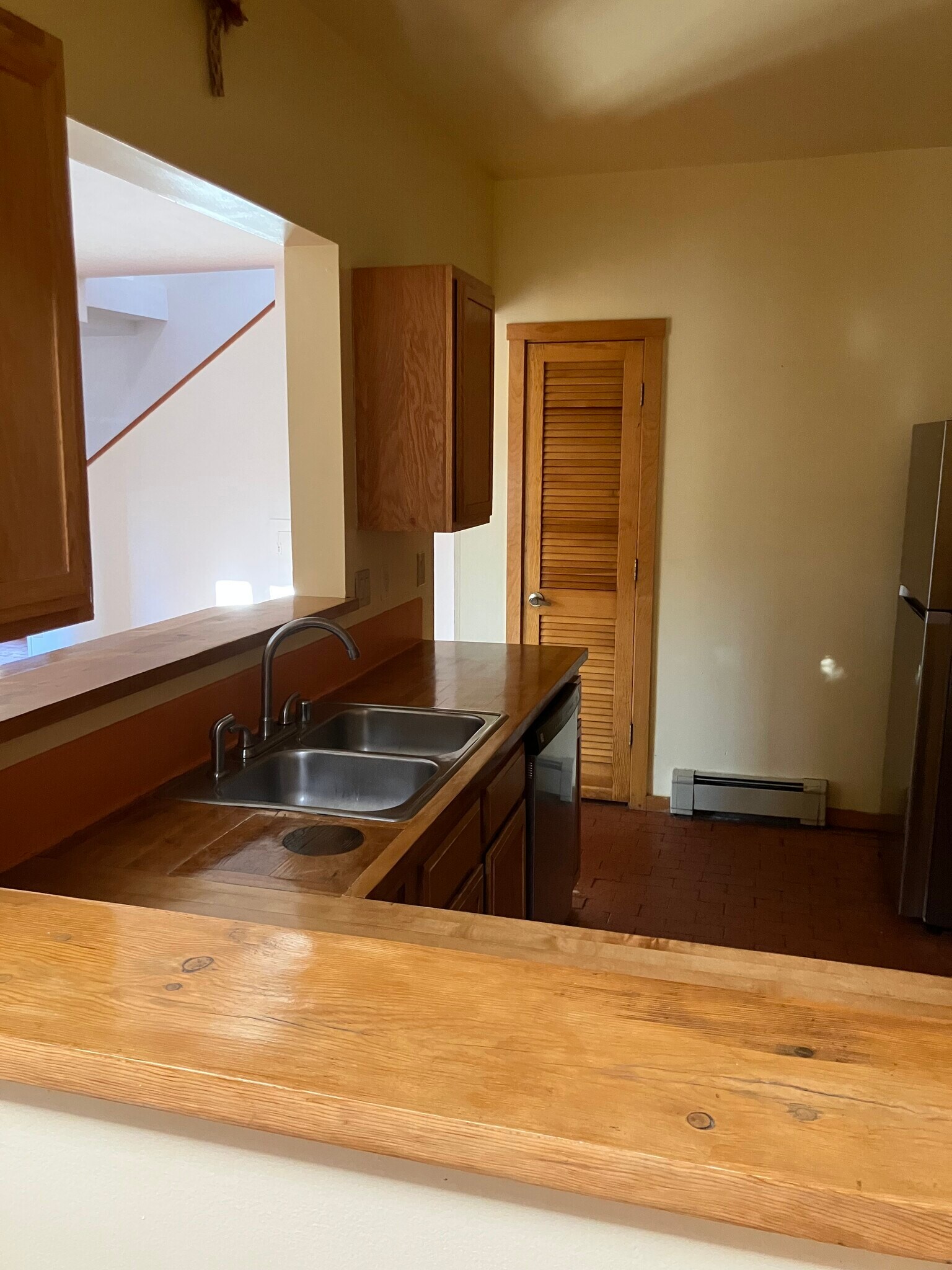 Building Photo - 3228 1/2 La Avenida de San Marcos