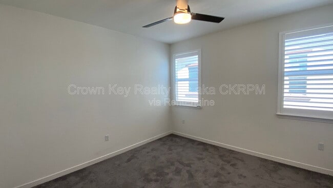 Building Photo - 17823 Taft Dr