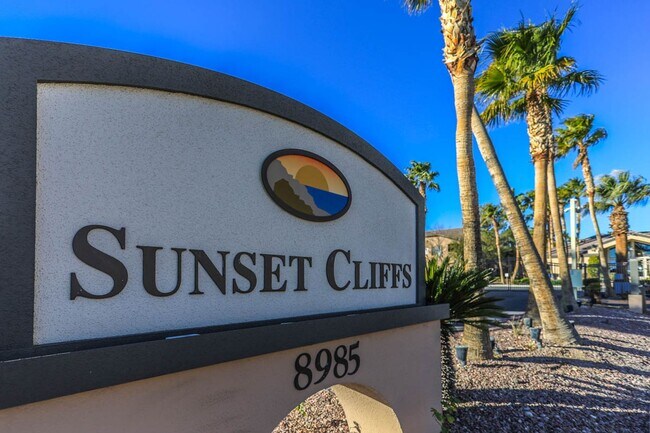 Building Photo - Great 2 Bedroom Southwest Vegas Condo With 1 Car Detached Garage