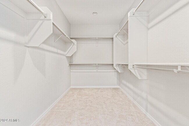 Building Photo - 25584 S 230th St