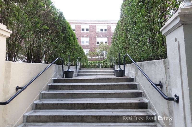 Building Photo - 66 Chiswick Rd