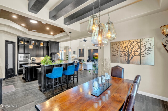 Building Photo - 14812 Long Shadow Ave